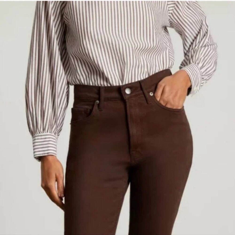 Everlane The Original Cheeky Jean Crop in Clove